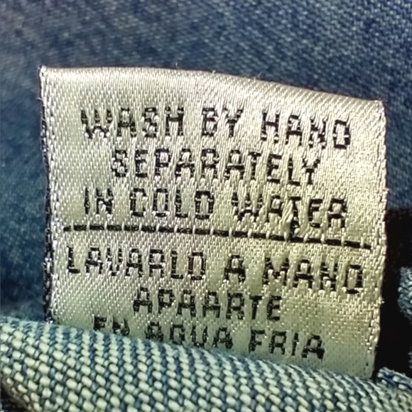 STUDIO WEST BLUE JEAN VEST  MEDIUM WASH, WOMEN'S/MISSES SIZE L FLORAL EMBROIDERY - Picture 5 of 8